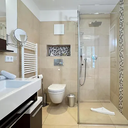Kaeptn Adi Appartement Kirr